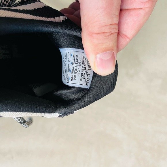 SOREL Kinetc Lace Sneaker Women 8 Black White Trainer Athletic Lace Up Shoes - Picture 7 of 10